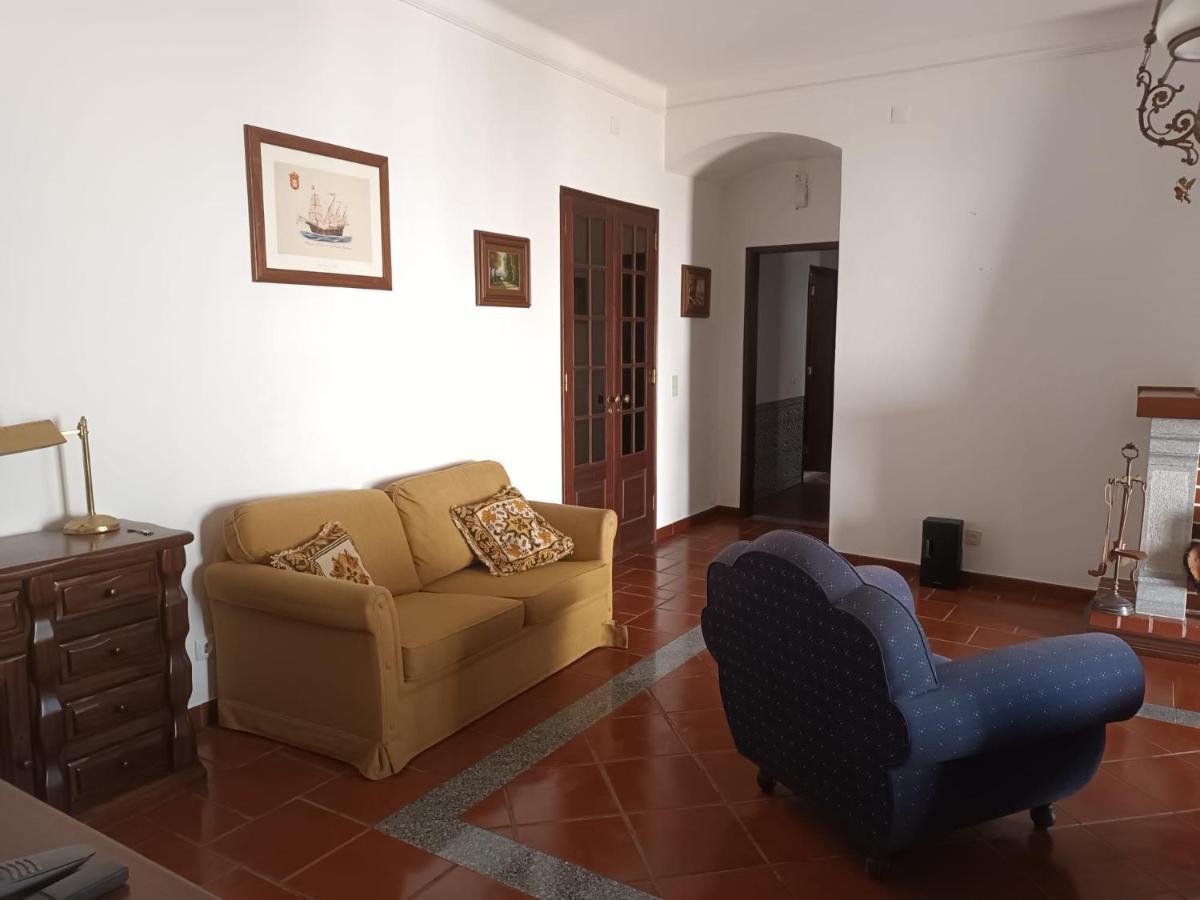 Апартаменти Casa Morais Pinto Регенгуш-де-Монсараш Екстер'єр фото